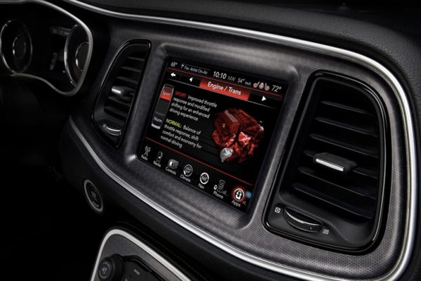 challenger_interior1